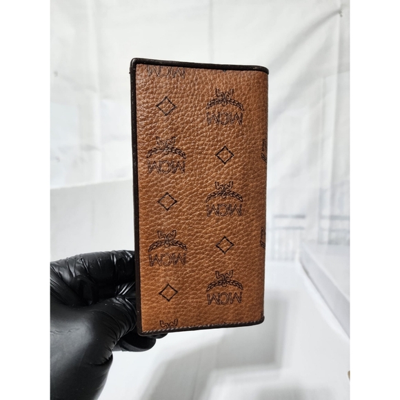 MCM Bill Leather Wallet Brown - Picture 8 of 14